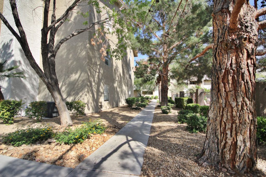 Flamingo Palms Villas