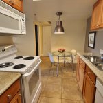 HDRtist HDR – http://www.ohanaware.com/hdrtist/