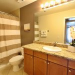 HDRtist HDR – http://www.ohanaware.com/hdrtist/