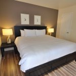 HDRtist HDR – http://www.ohanaware.com/hdrtist/