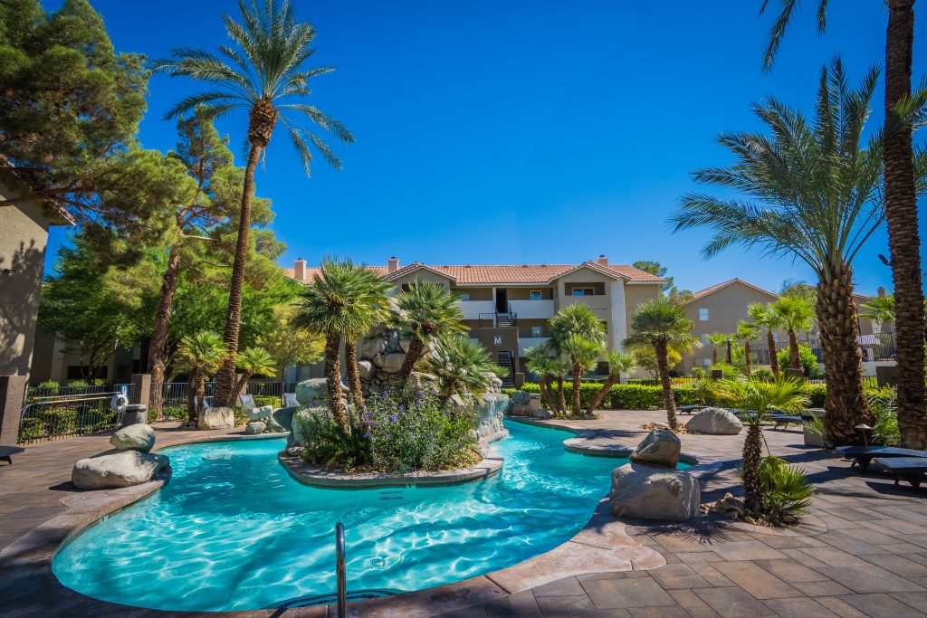 4200-S-Valley-View-Blvd-012