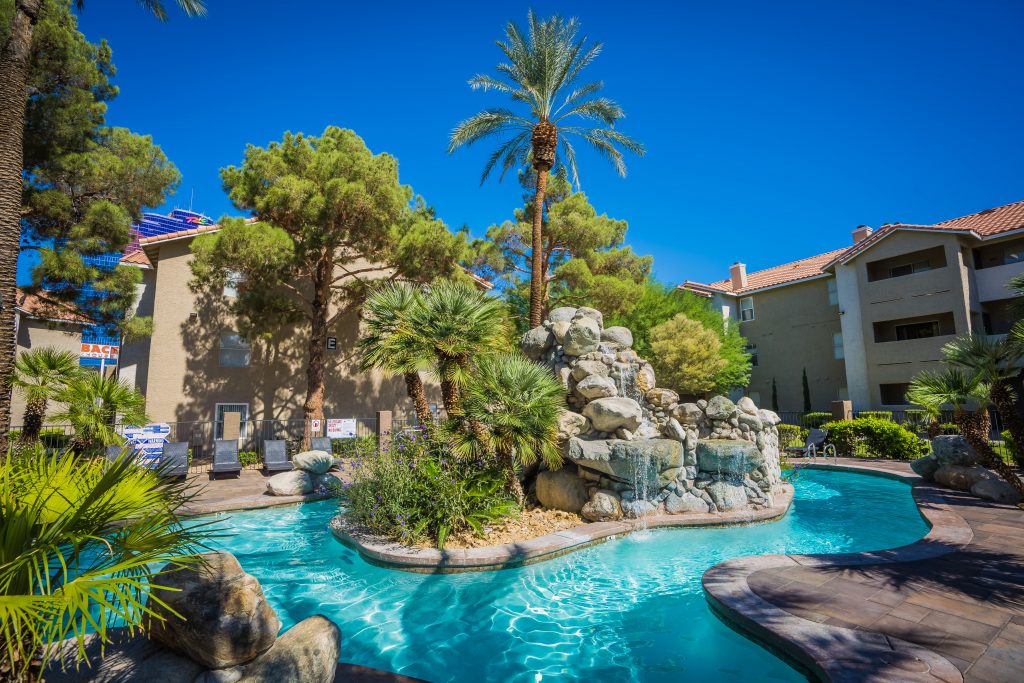 4200-S-Valley-View-Blvd-013