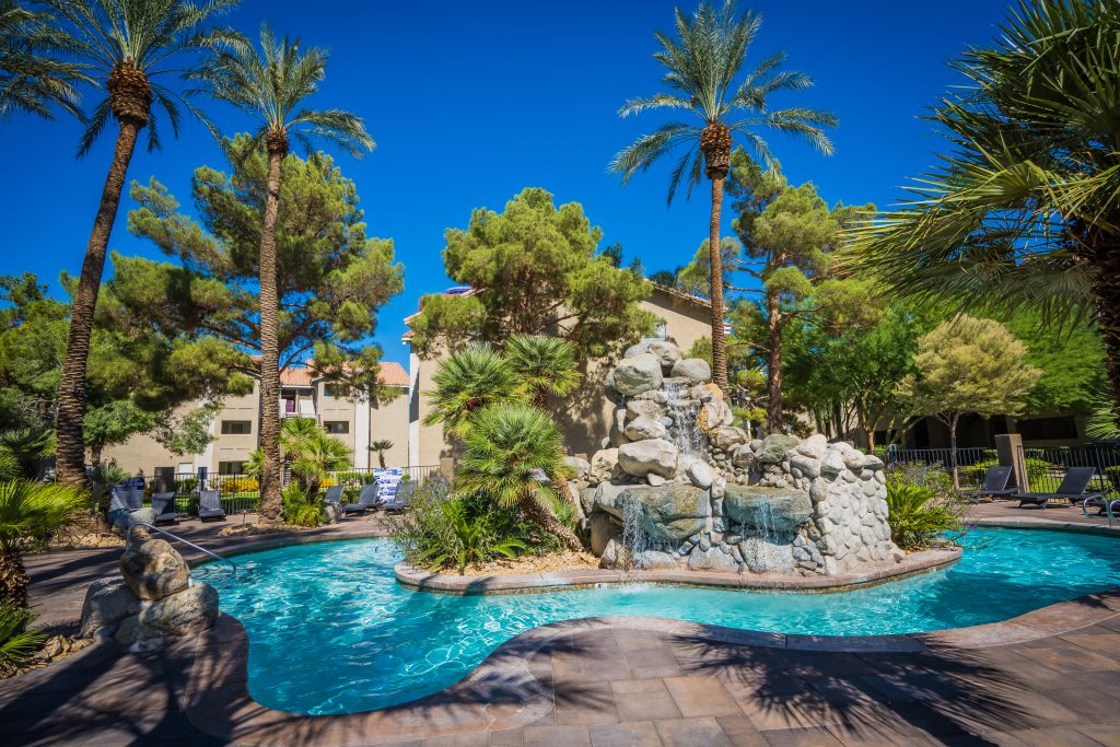 4200-S-Valley-View-Blvd-014