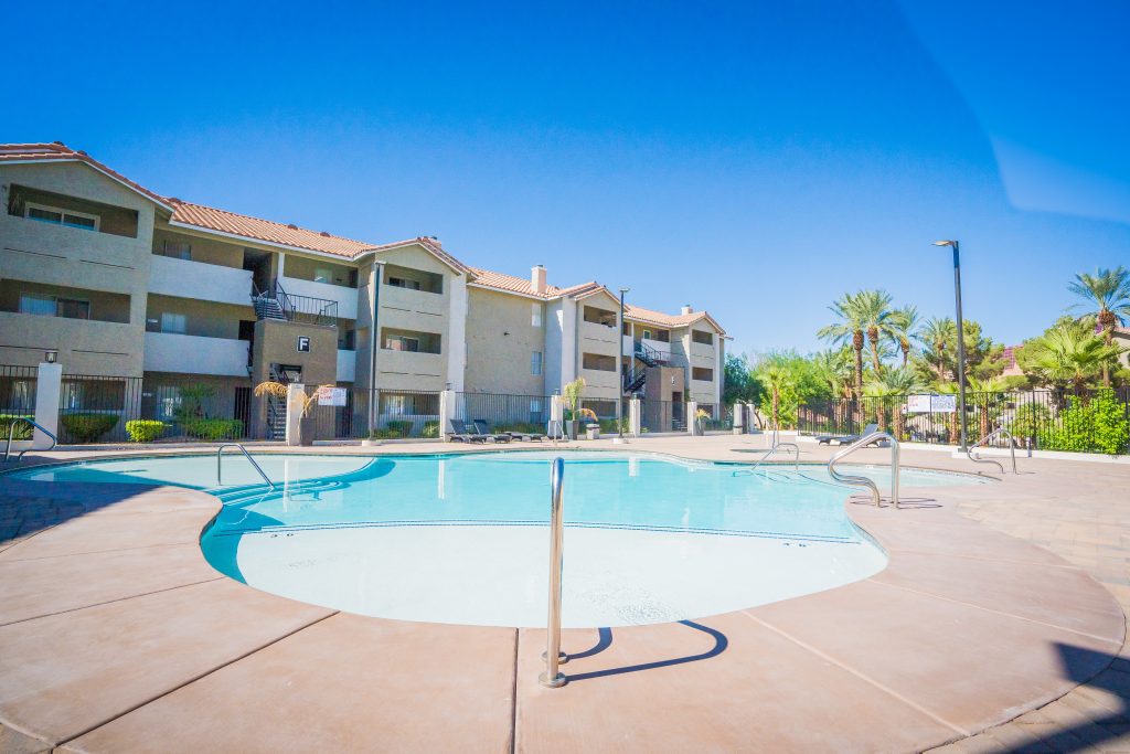 4200-S-Valley-View-Blvd-040