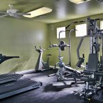 HDRtist HDR – http://www.ohanaware.com/hdrtist/