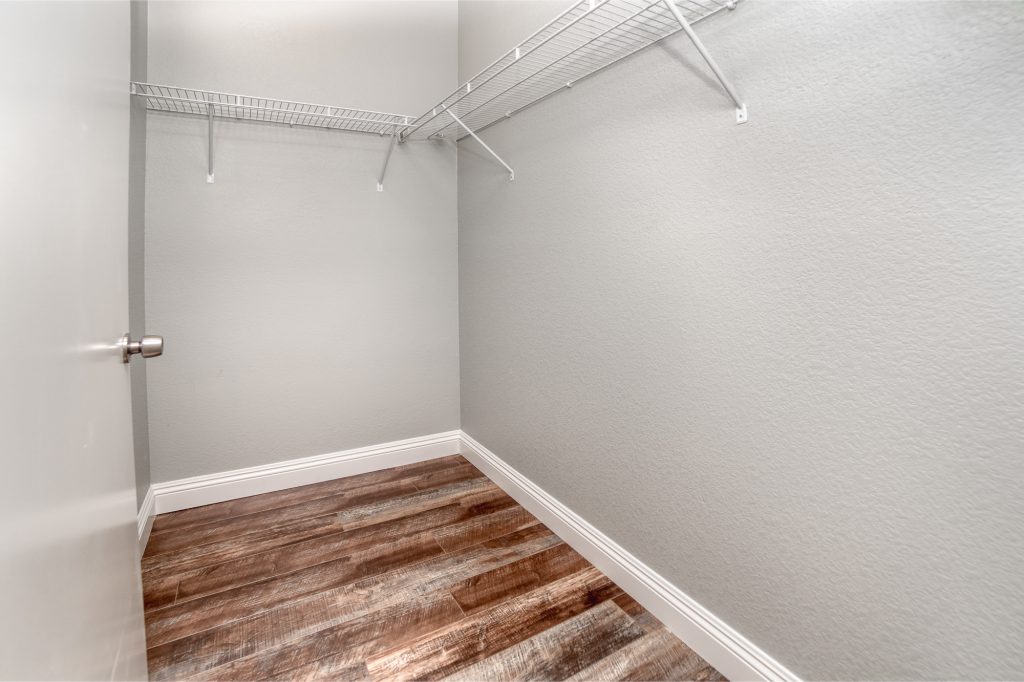 2201RamsgateDrive-16