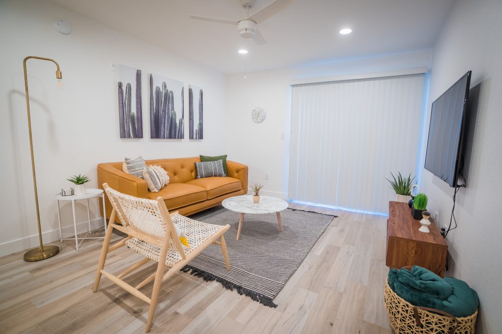 2022-06-07-7885-W-Flamingo-Rd-Unit-1040-Las-Vegas-Real-Estate-Photography-Vik-Chohan-Photography-Photo-Booth-Client-1