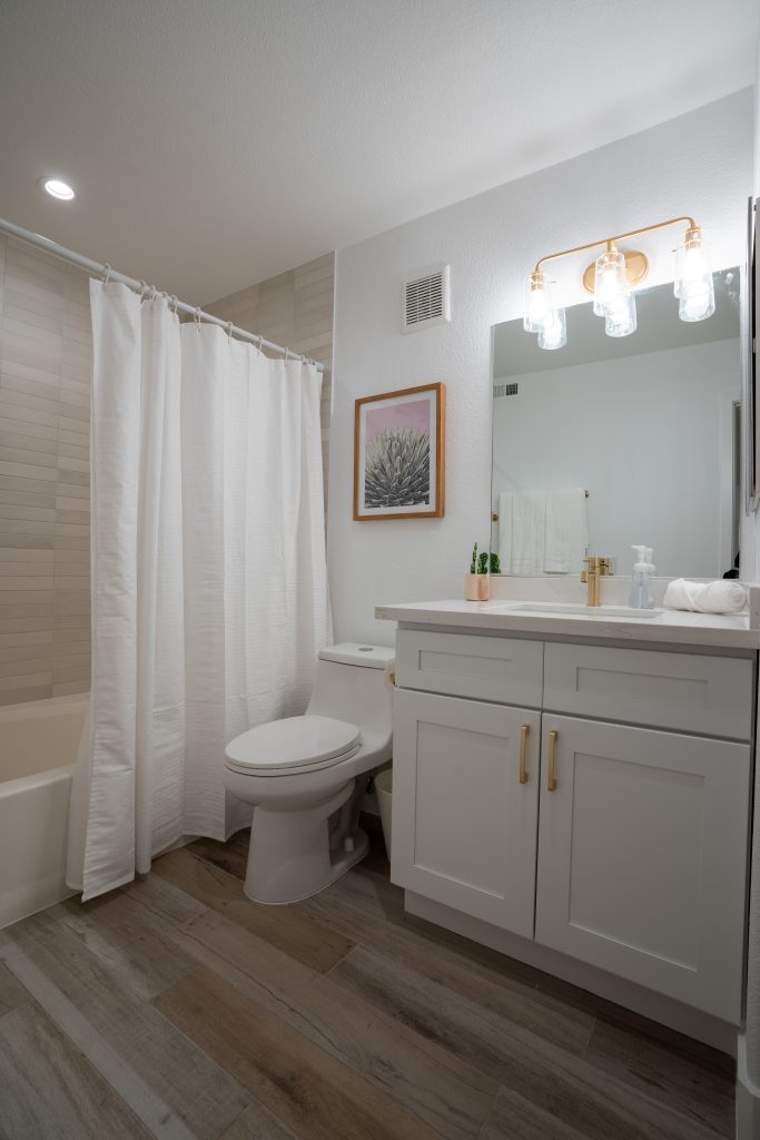 2022-06-07-7885-W-Flamingo-Rd-Unit-1040-Las-Vegas-Real-Estate-Photography-Vik-Chohan-Photography-Photo-Booth-Client-48