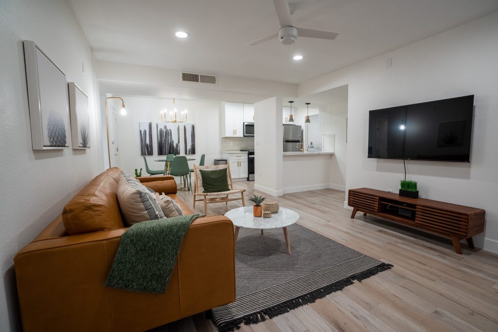 Avanti 702 Housing Living Room 4